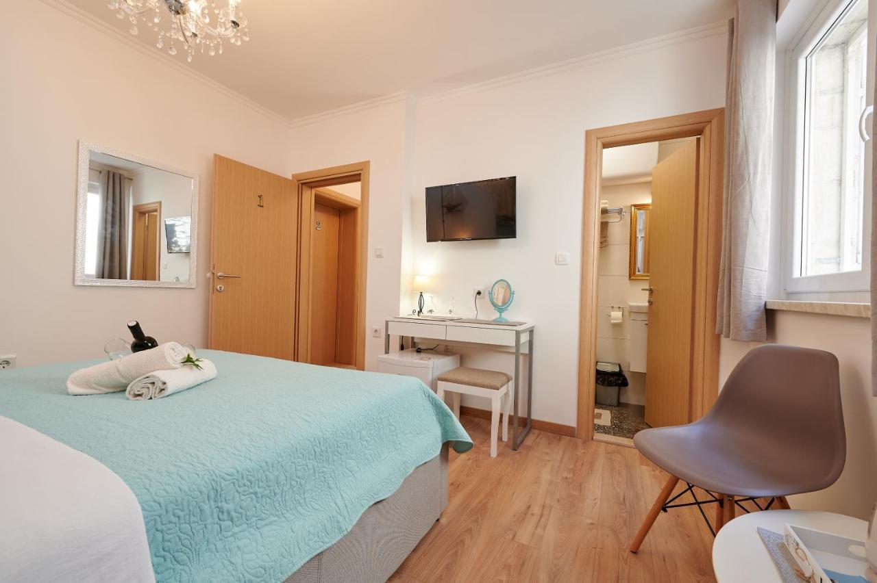 טרוגיר Rooms Antonio מראה חיצוני תמונה